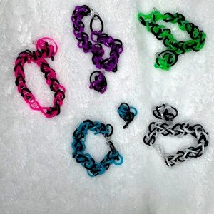 Special bundle. The black bundle. Rings are optional